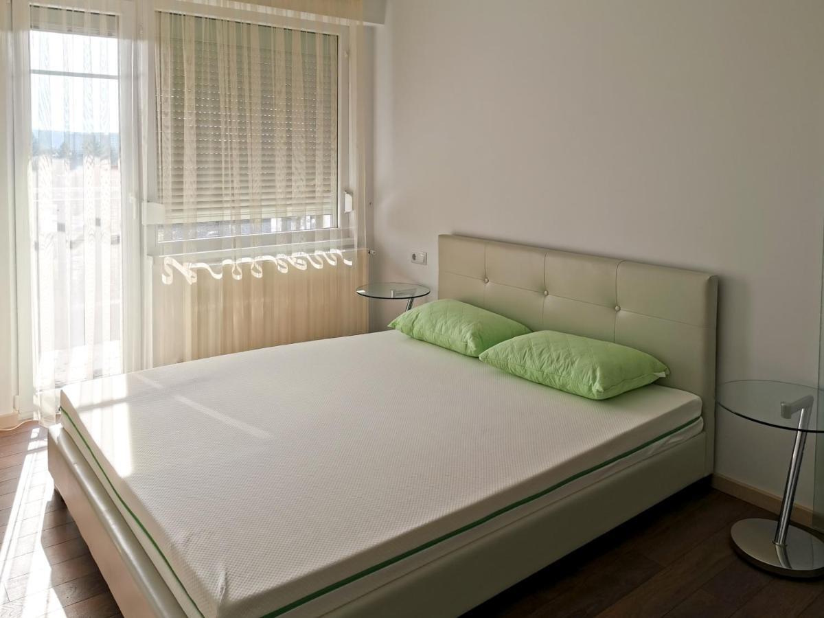 Ultracentral-Luxury Piata Victoriei Apartment Târgu-Mureş Екстериор снимка